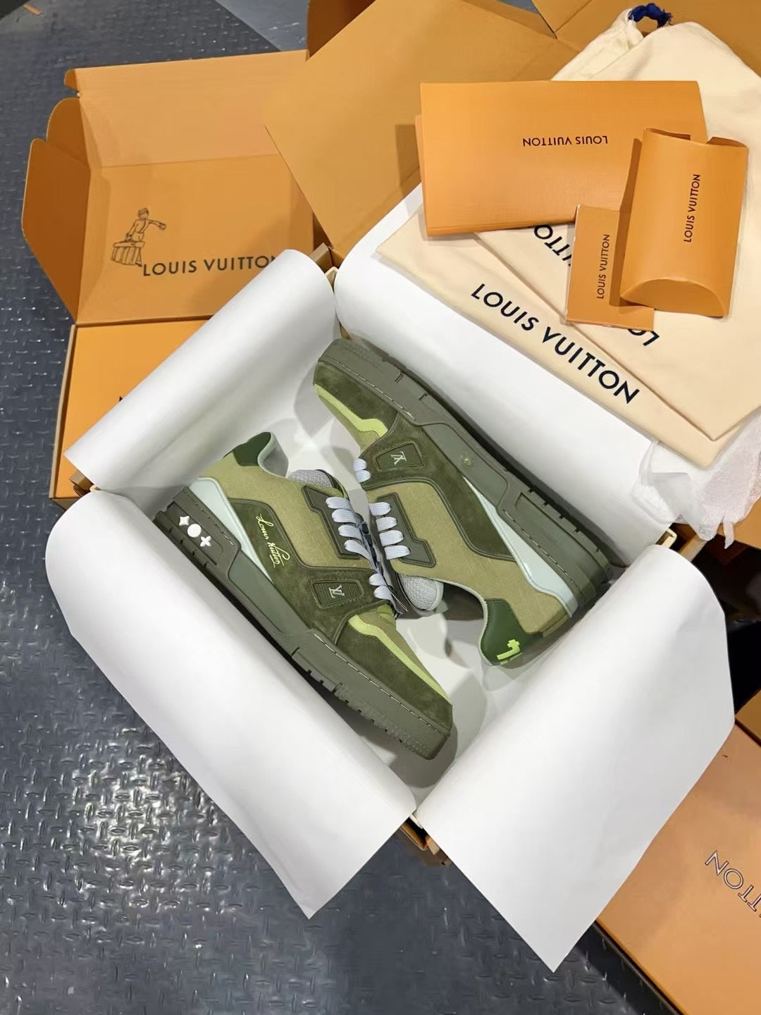 Designer Sneakers Shoes – Lifestyle Sneakers, Latest Sneakers