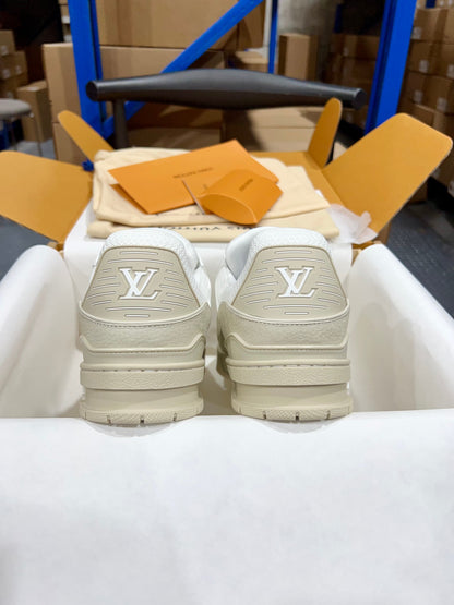 Designer Sneakers Shoes – Lifestyle Sneakers, Latest Sneakers