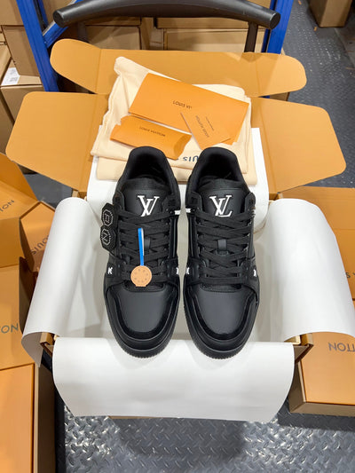 Louis Vuitton LV Trainer Sneakers for Men and Women – Premium Leather Designer Shoes