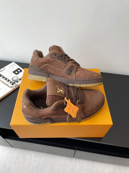 Designer Sneakers Shoes – Lifestyle Sneakers, Latest Sneakers