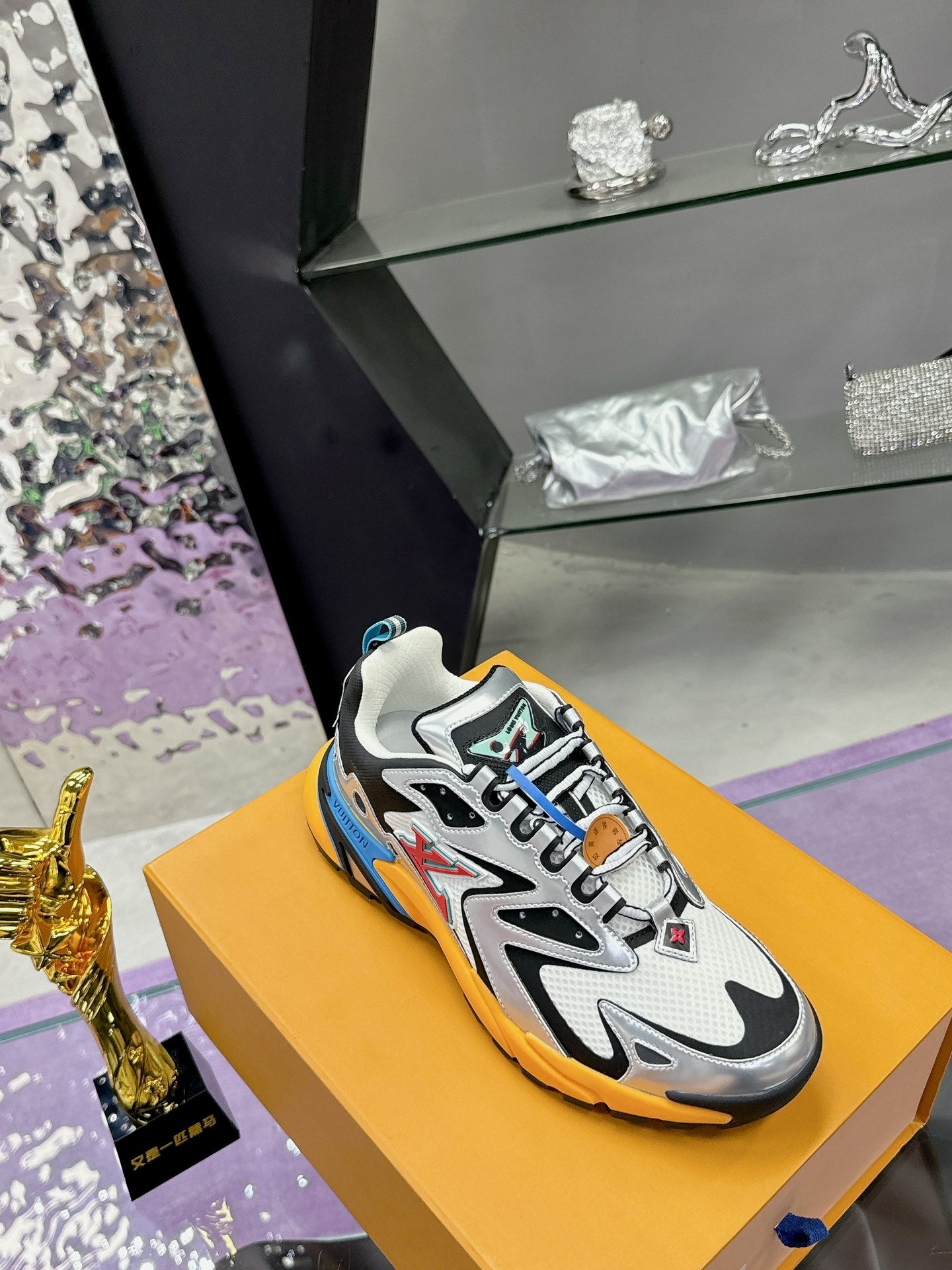 Designer Sneakers Shoes – Sneakers Shoes, Lifestyle Running Shoes, Latest Sneaker
