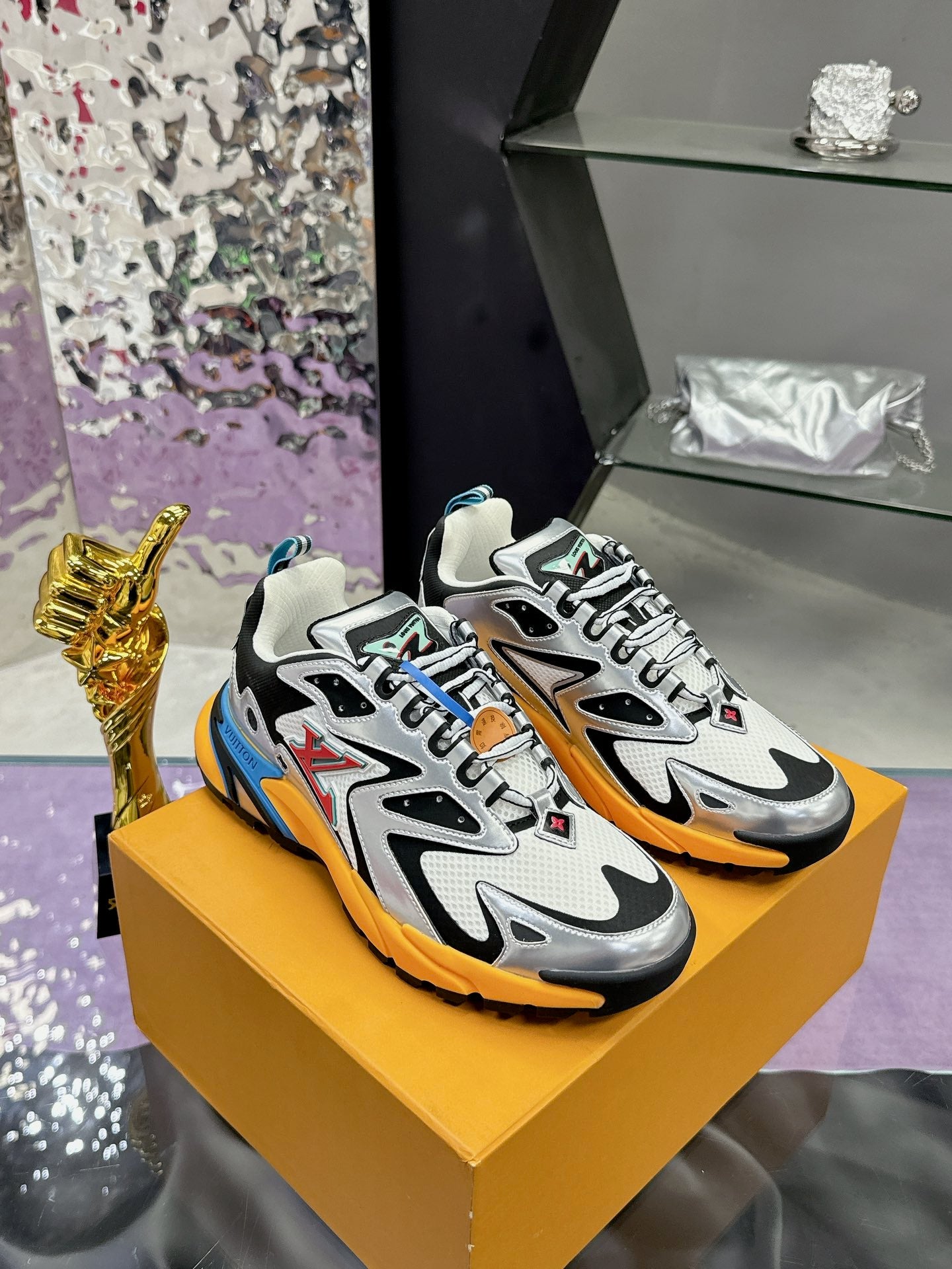 Designer Sneakers Shoes – Sneakers Shoes, Lifestyle Running Shoes, Latest Sneaker
