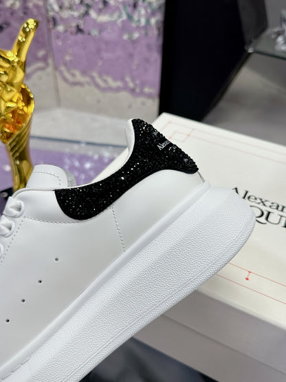 Designer Sneakers Shoes – Lifestyle Sneakers, Latest Sneakers