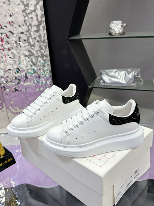 Designer Sneakers Shoes – Lifestyle Sneakers, Latest Sneakers
