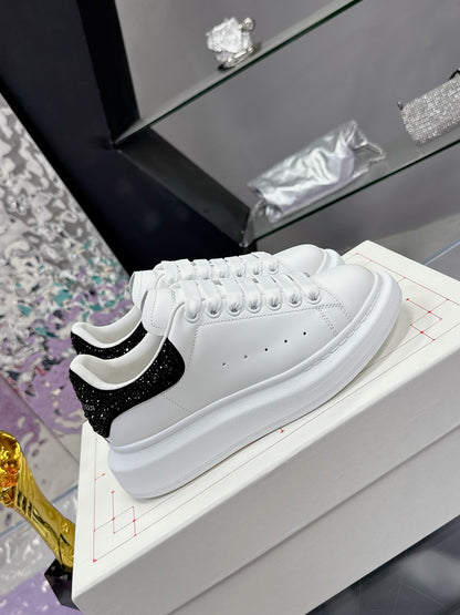 Designer Sneakers Shoes – Lifestyle Sneakers, Latest Sneakers