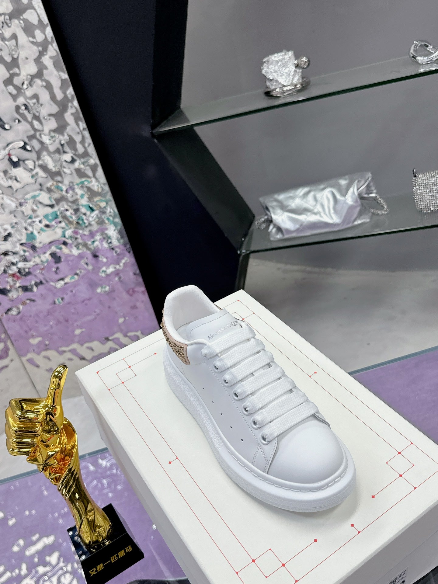 Designer Sneakers Shoes – Lifestyle Sneakers, Latest Sneakers