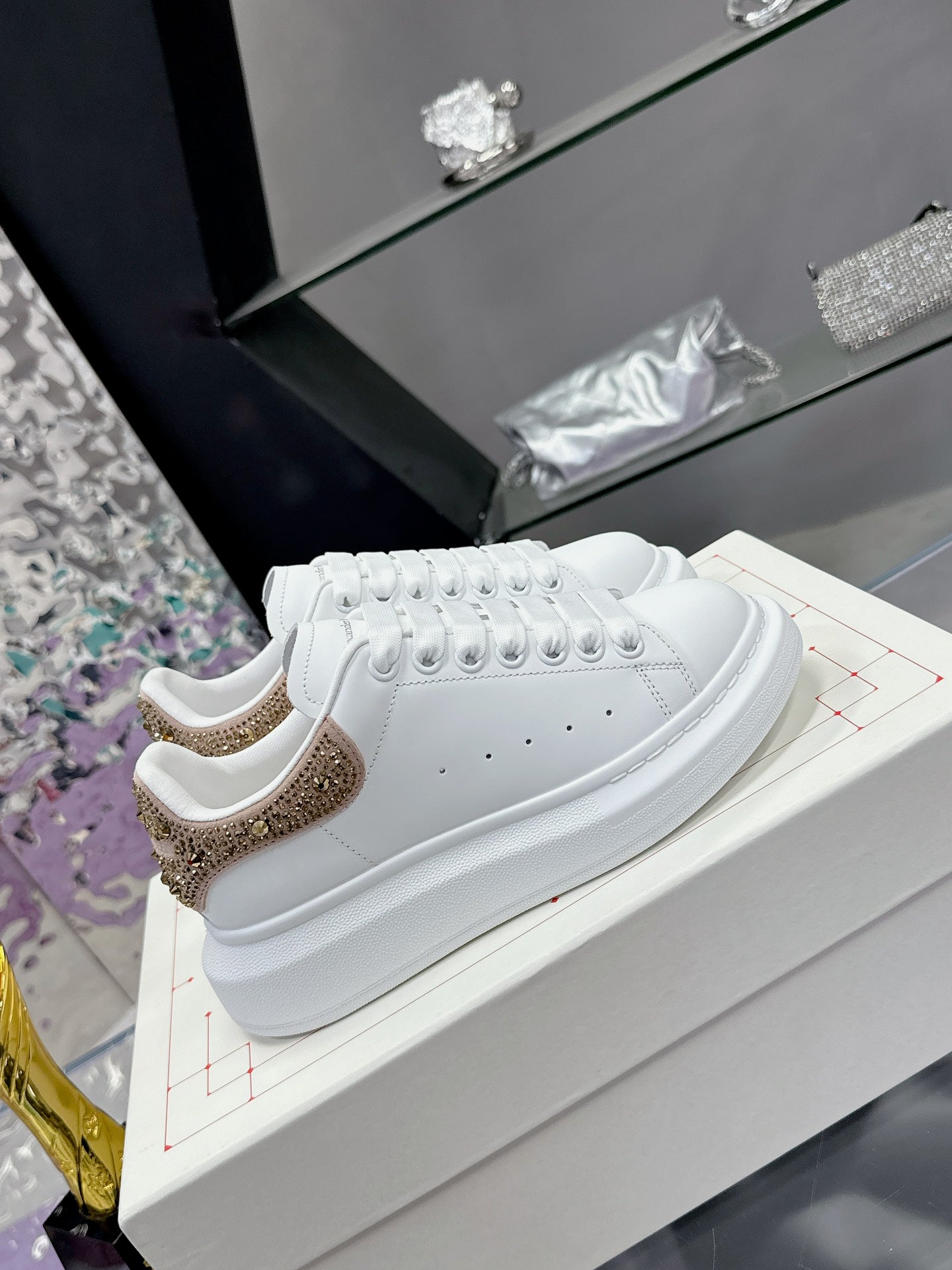 Designer Sneakers Shoes – Lifestyle Sneakers, Latest Sneakers