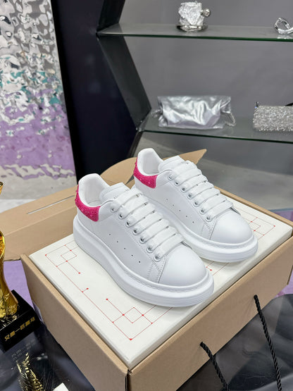 Designer Sneakers Shoes – Lifestyle Sneakers, Latest Sneakers