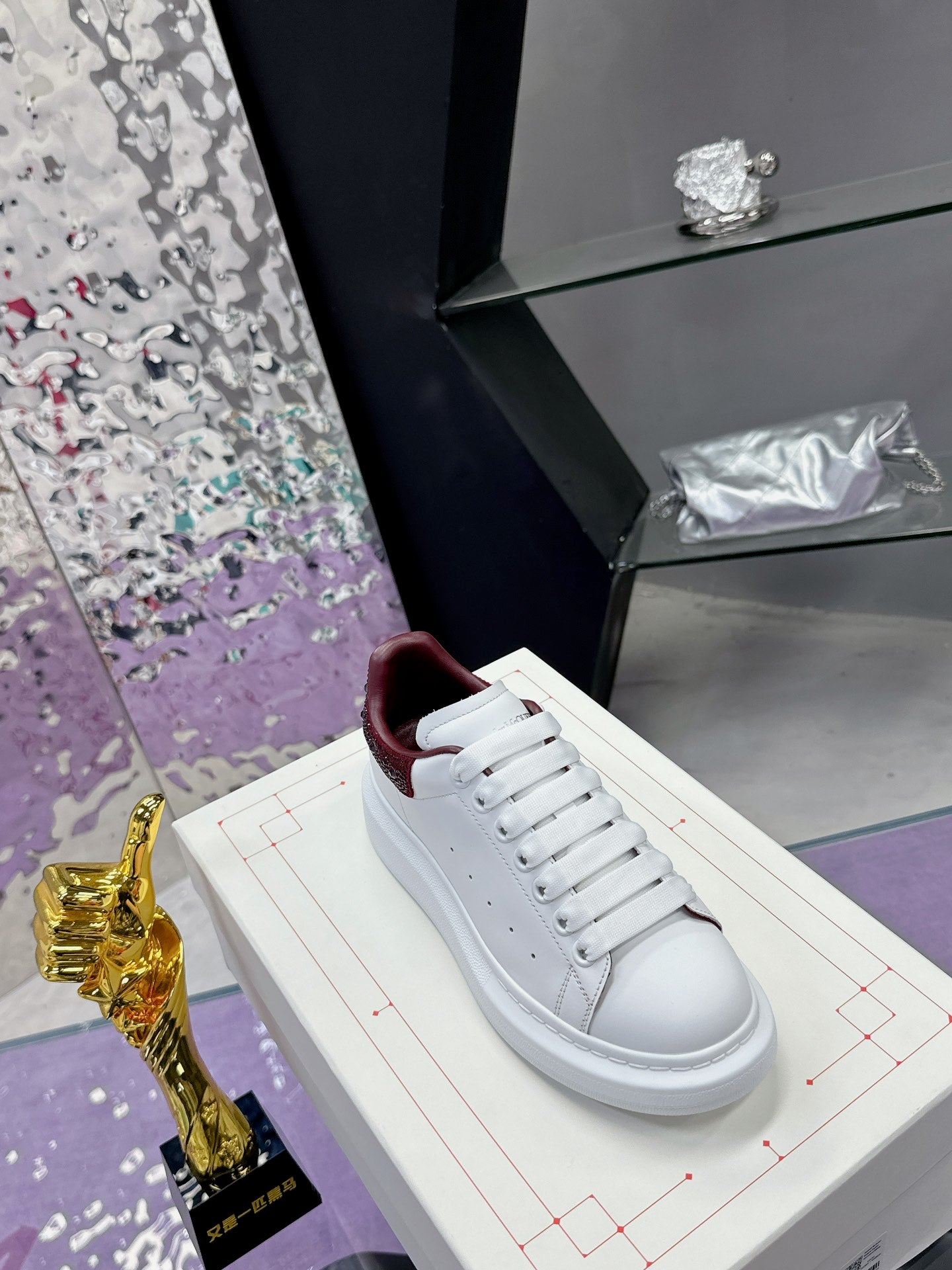 Designer Sneakers Shoes – Lifestyle Sneakers, Latest Sneakers