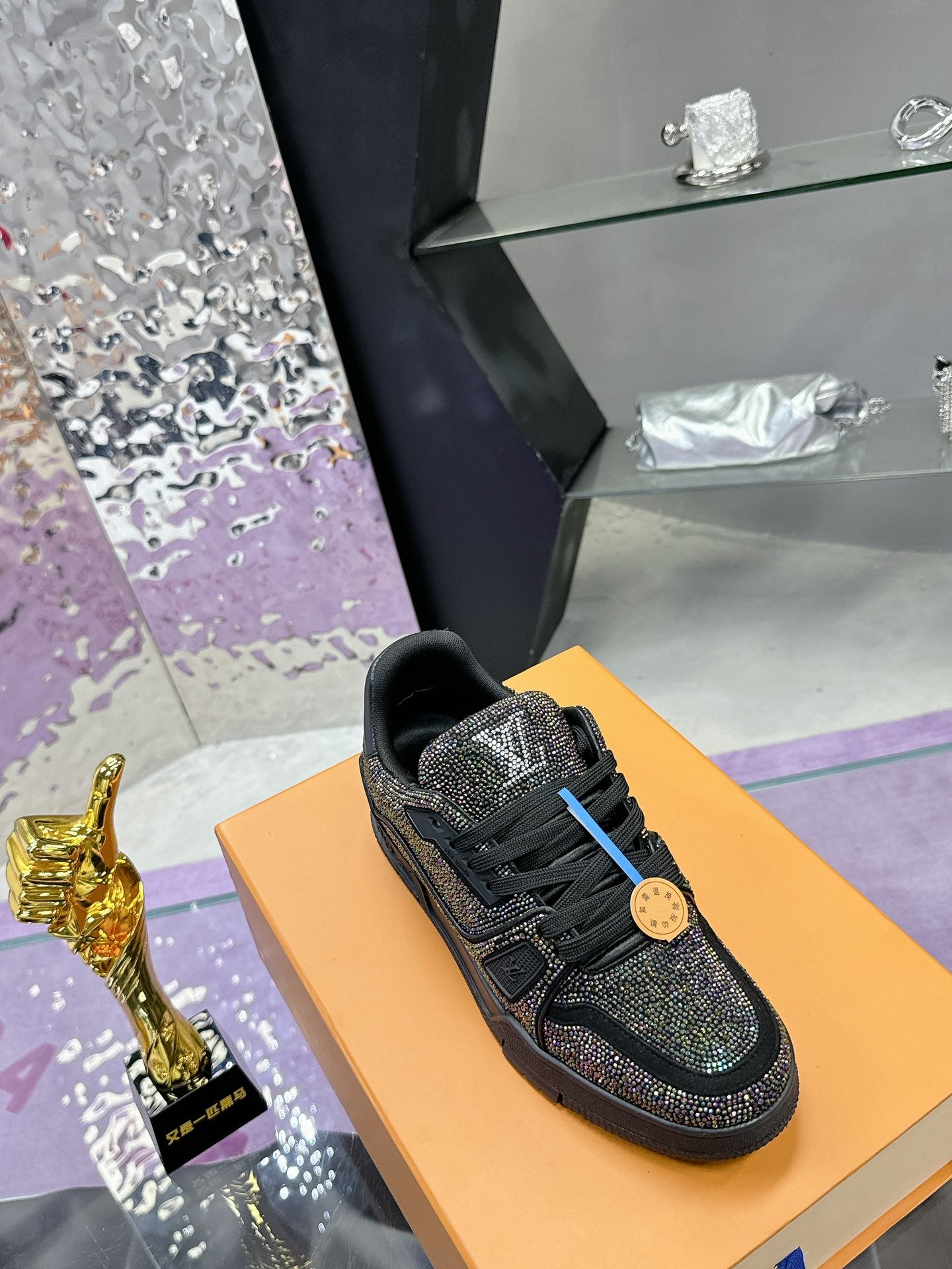 Designer Sneakers Shoes – Lifestyle Sneakers, Latest Sneakers