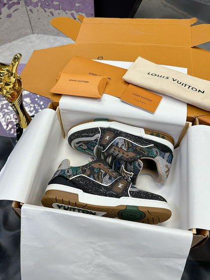 Designer Sneakers Shoes – Lifestyle Sneakers, Latest Sneakers