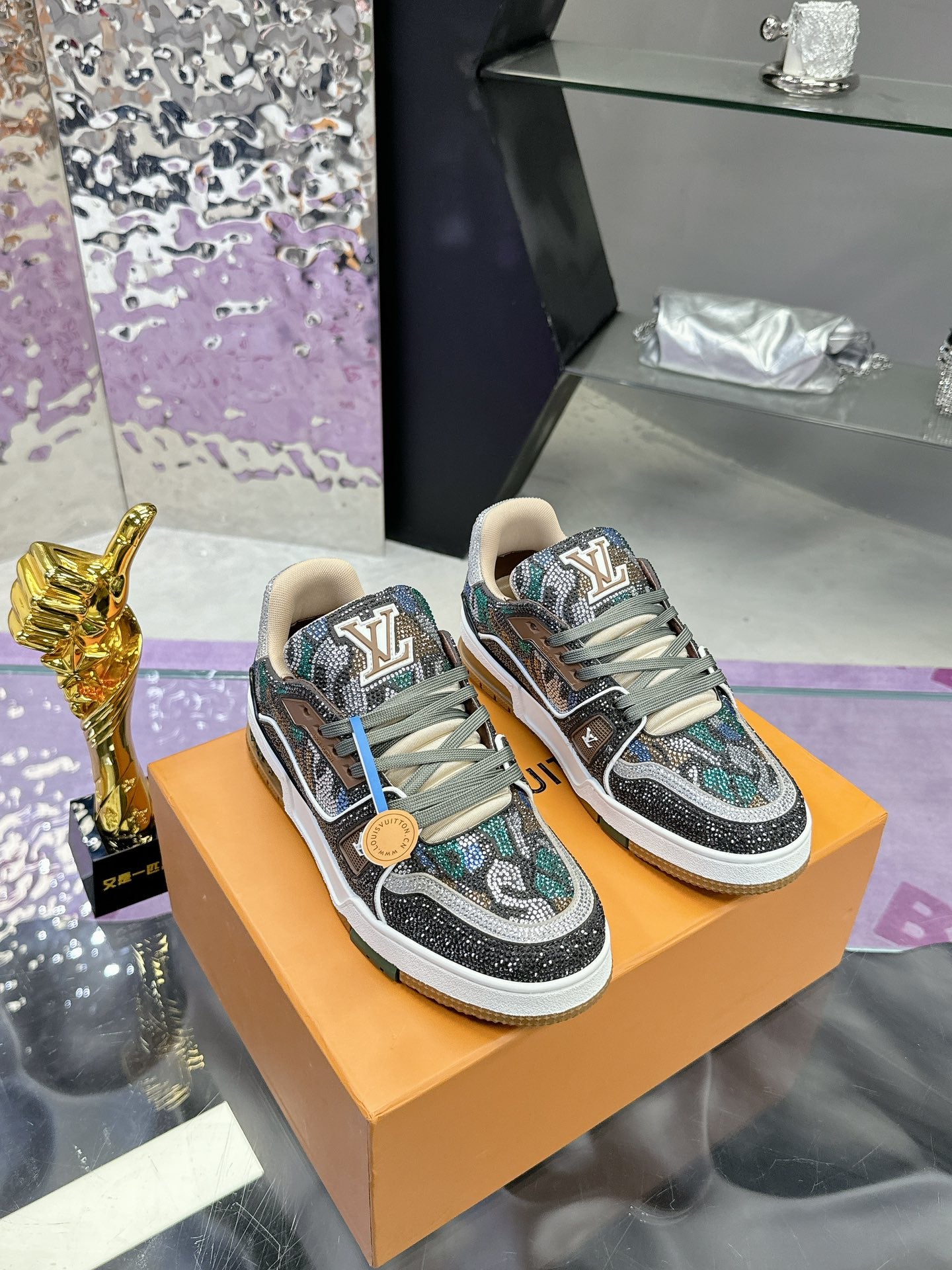 Designer Sneakers Shoes – Lifestyle Sneakers, Latest Sneakers