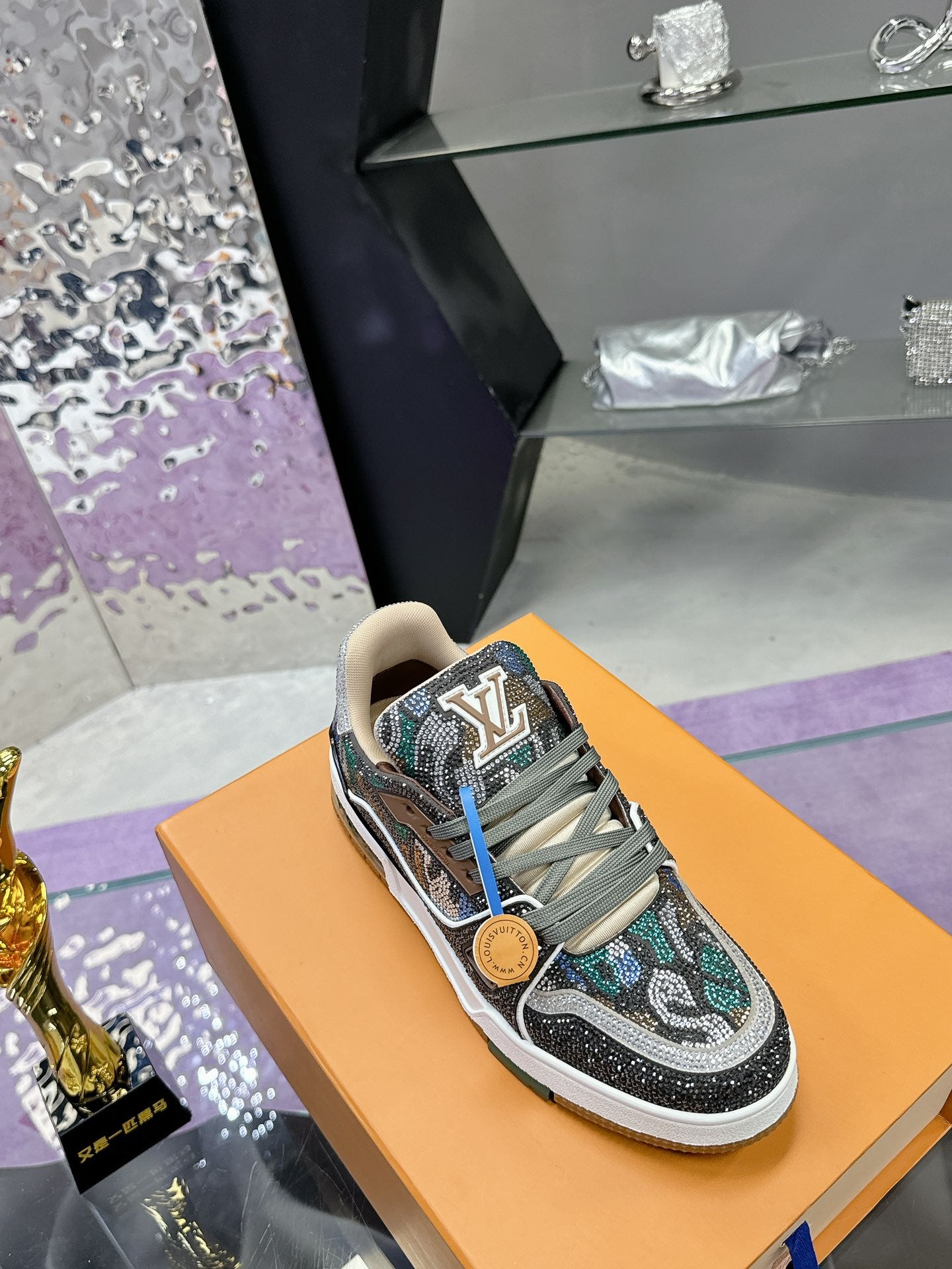 Designer Sneakers Shoes – Lifestyle Sneakers, Latest Sneakers