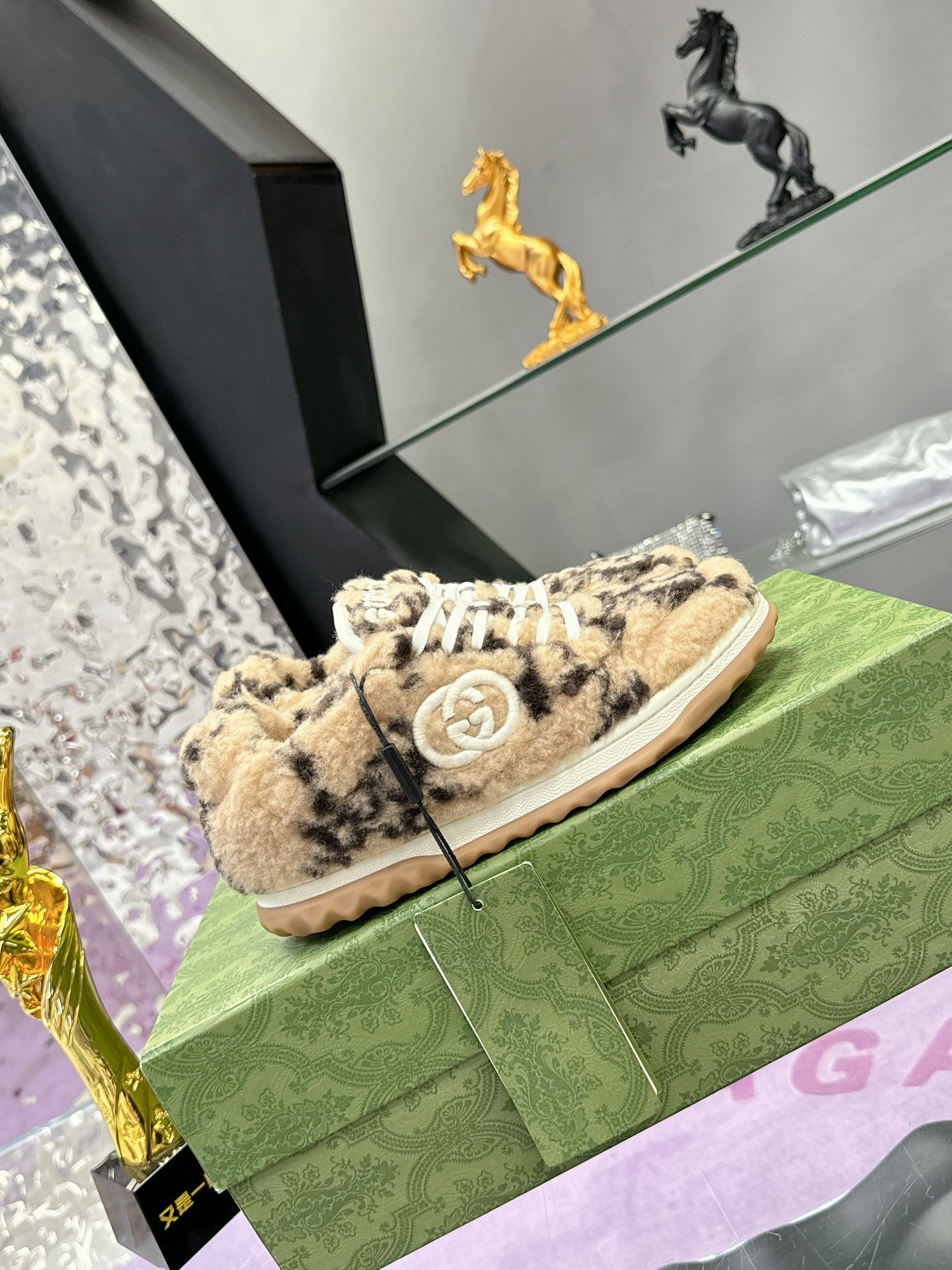 Designer Sneakers Shoes – Lifestyle Sneakers, Latest Sneakers