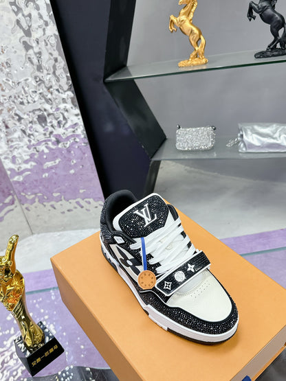 Designer Sneakers Shoes – Lifestyle Sneakers, Latest Sneakers