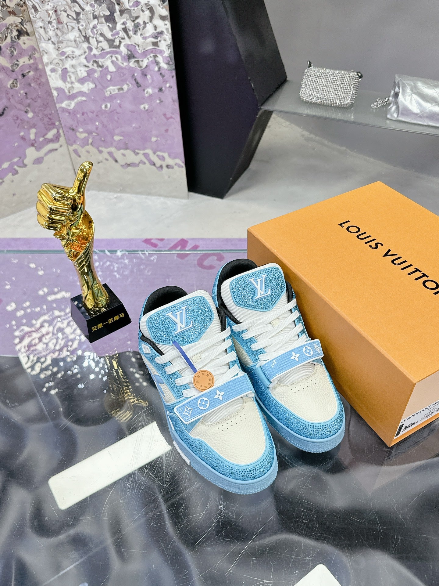 Designer Sneakers Shoes – Lifestyle Sneakers, Latest Sneakers