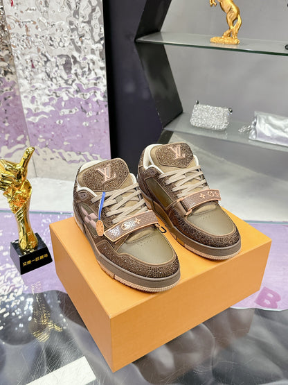 Designer Sneakers Shoes – Lifestyle Sneakers, Latest Sneakers