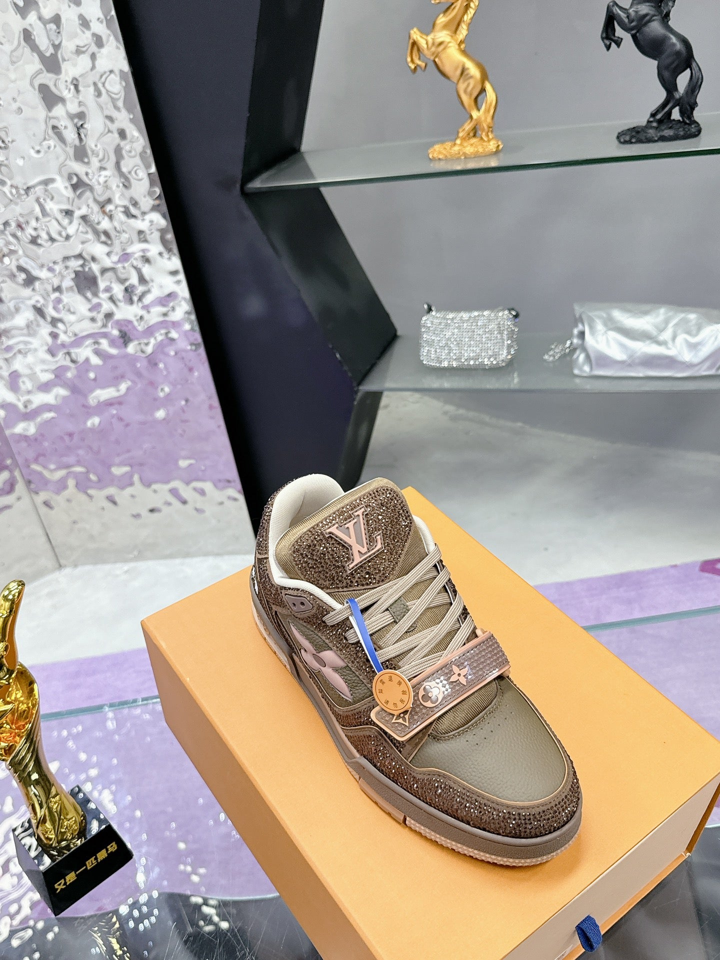 Designer Sneakers Shoes – Lifestyle Sneakers, Latest Sneakers
