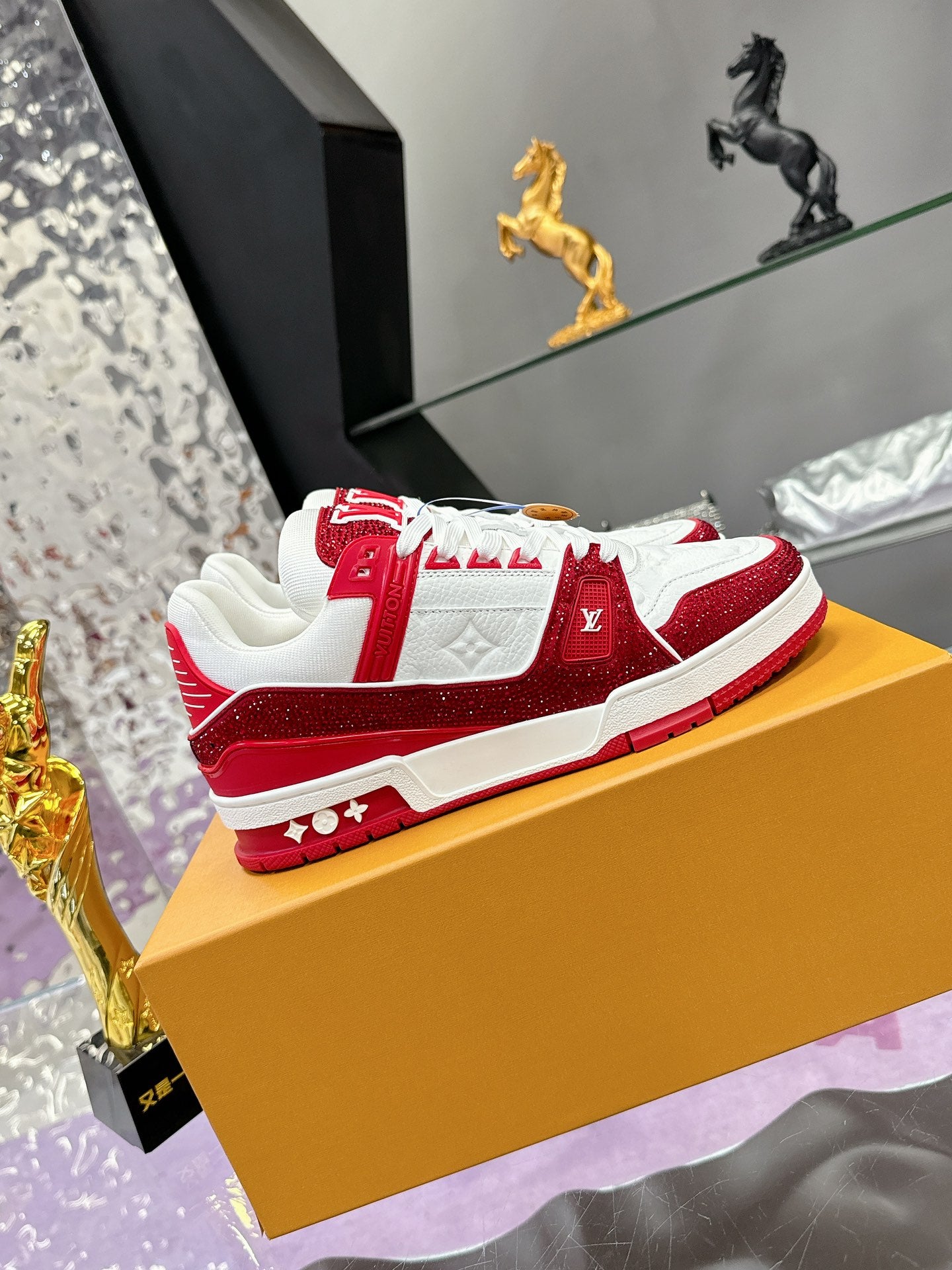 Designer Sneakers Shoes – Lifestyle Sneakers, Latest Sneakers