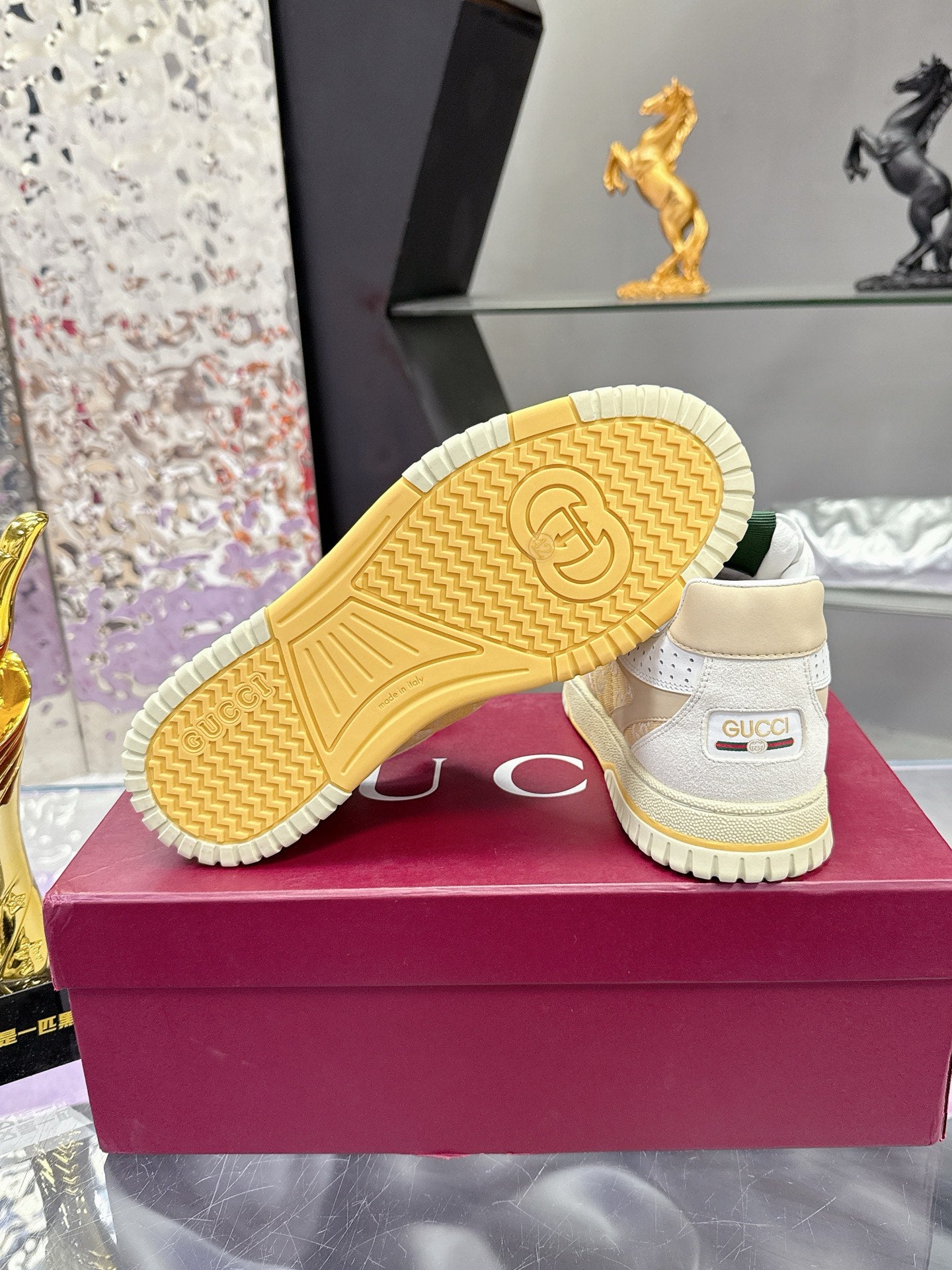 Designer Sneakers Shoes – Lifestyle Sneakers, Latest Sneakers