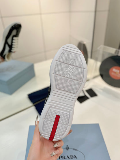 Designer Sneakers Shoes – Lifestyle Sneakers, Latest Sneakers
