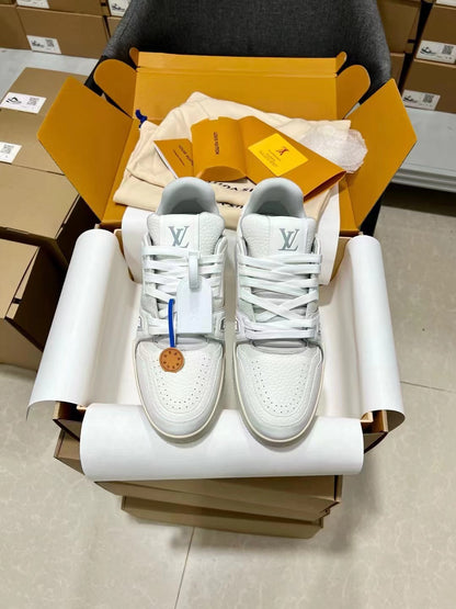 Designer Sneakers Shoes – Lifestyle Sneakers, Latest Sneakers