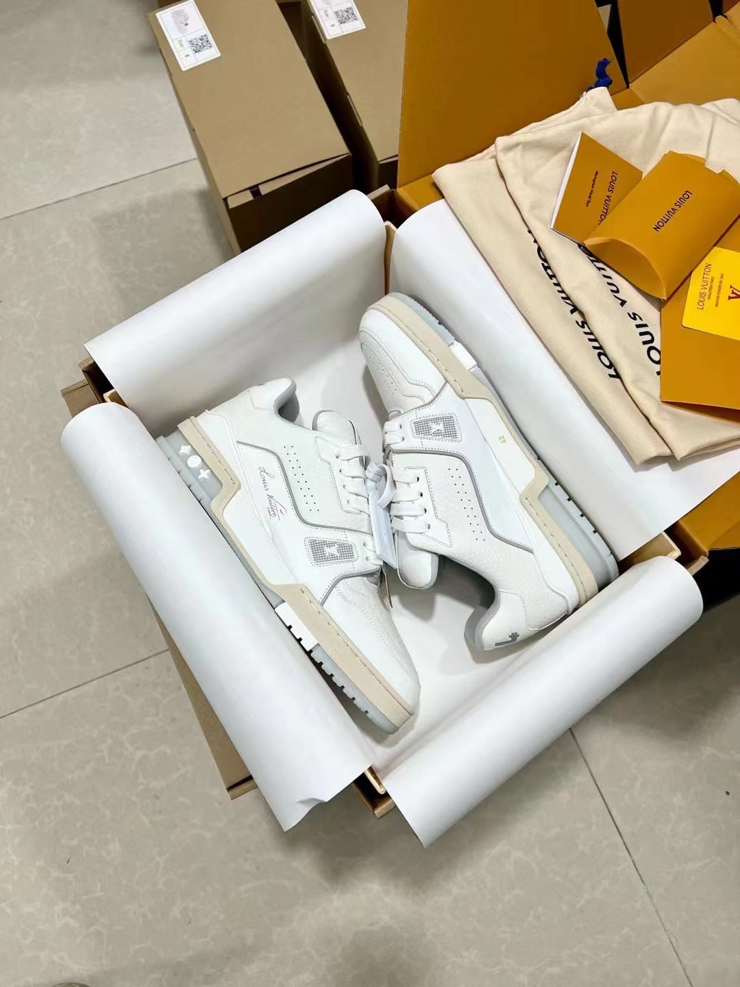 Louis Vuitton Sneakers for Men and Women – Premium Leather Designer Shoes