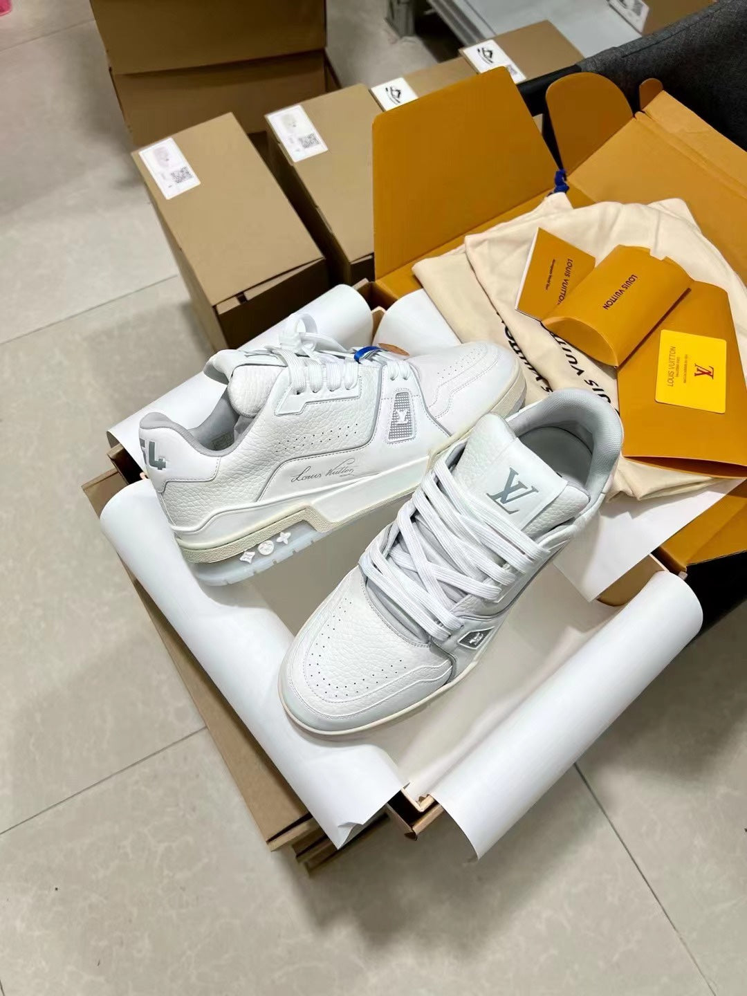 Louis Vuitton Sneakers for Men and Women – Premium Leather Designer Shoes