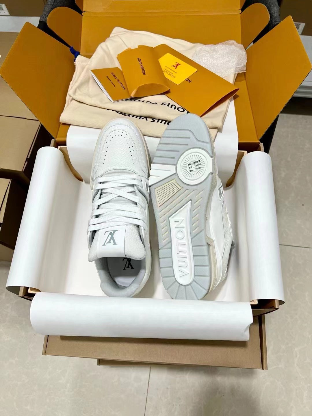 Louis Vuitton Sneakers for Men and Women – Premium Leather Designer Shoes