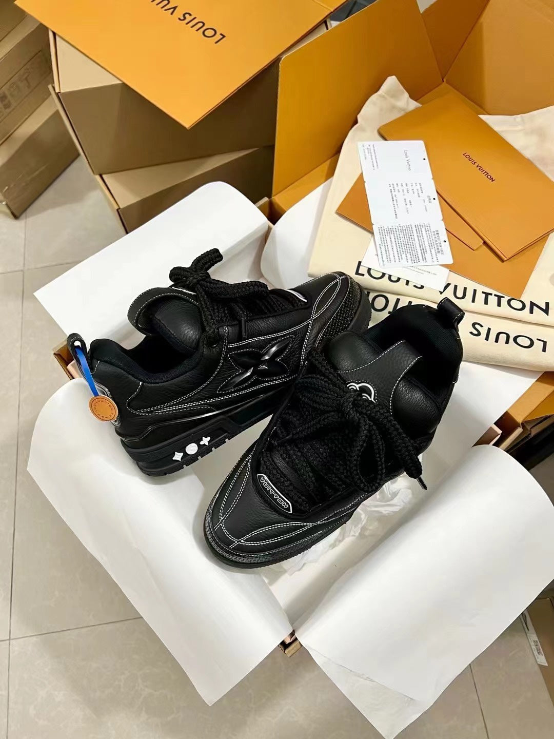 Designer Sneakers Shoes – Lifestyle Sneakers, Latest Sneakers