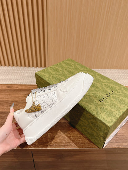 Designer Sneakers Shoes – Lifestyle Sneakers, Latest Sneakers