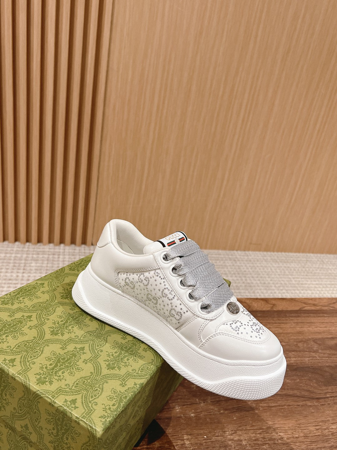 Designer Sneakers Shoes – Lifestyle Sneakers, Latest Sneakers