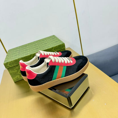 Designer Sneakers Shoes – Lifestyle Sneakers, Latest Sneakers