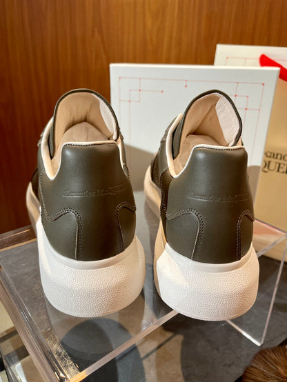 Designer Sneakers Shoes – Lifestyle Sneakers, Latest Sneakers