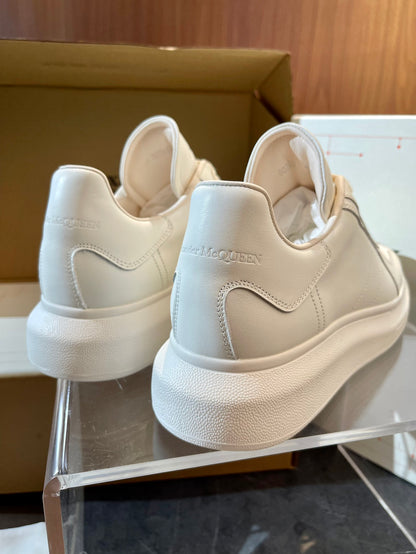 Designer Sneakers Shoes – Lifestyle Sneakers, Latest Sneakers