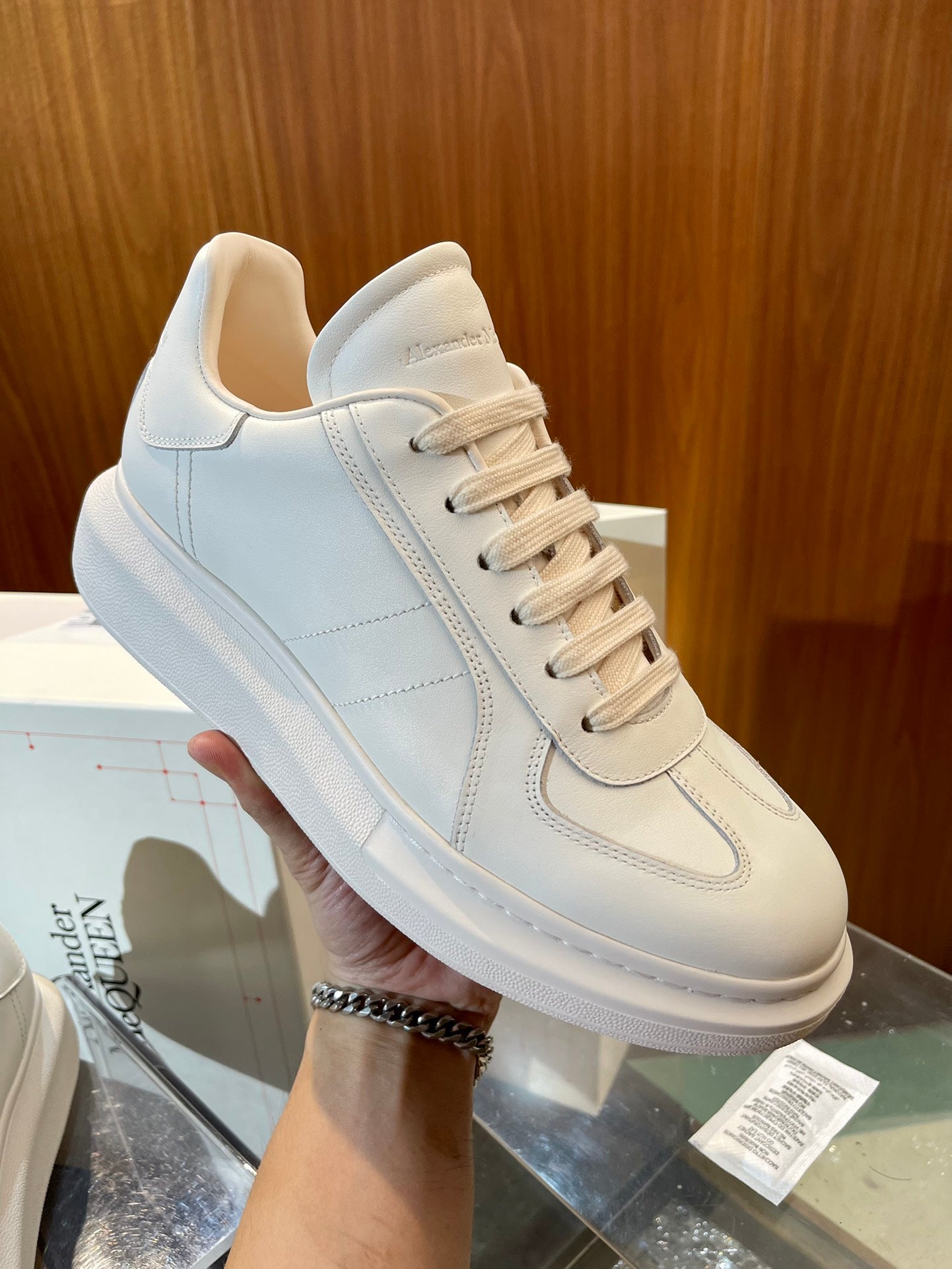Designer Sneakers Shoes – Lifestyle Sneakers, Latest Sneakers