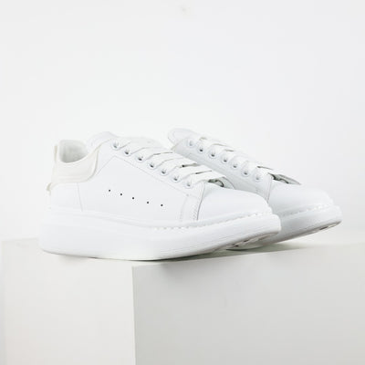 Designer Sneakers Shoes – Lifestyle Sneakers, Latest Sneakers