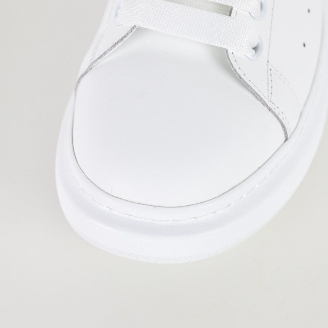 Designer Sneakers Shoes – Lifestyle Sneakers, Latest Sneakers