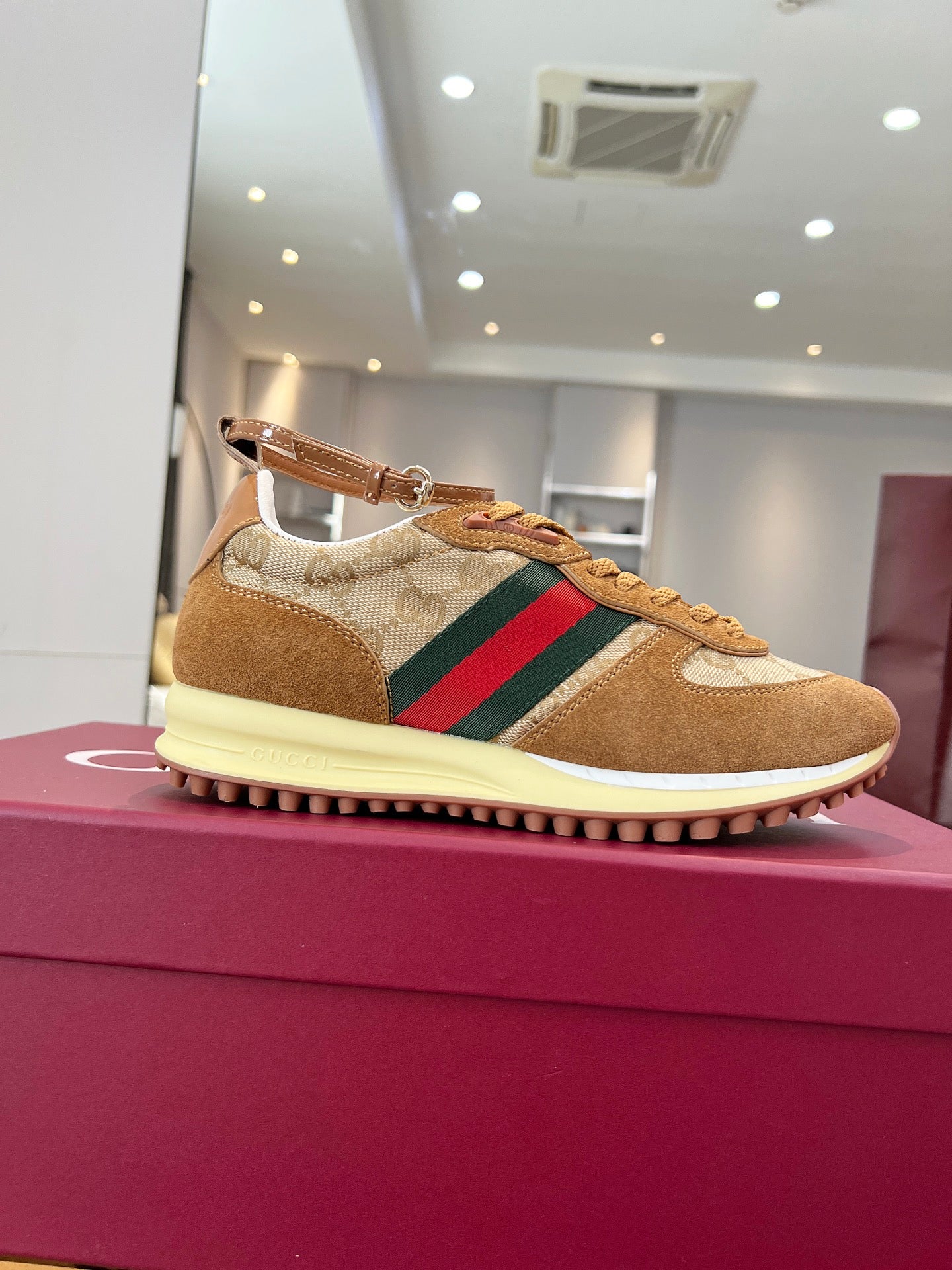 Designer Sneakers Shoes – Lifestyle Sneakers, Latest Sneakers
