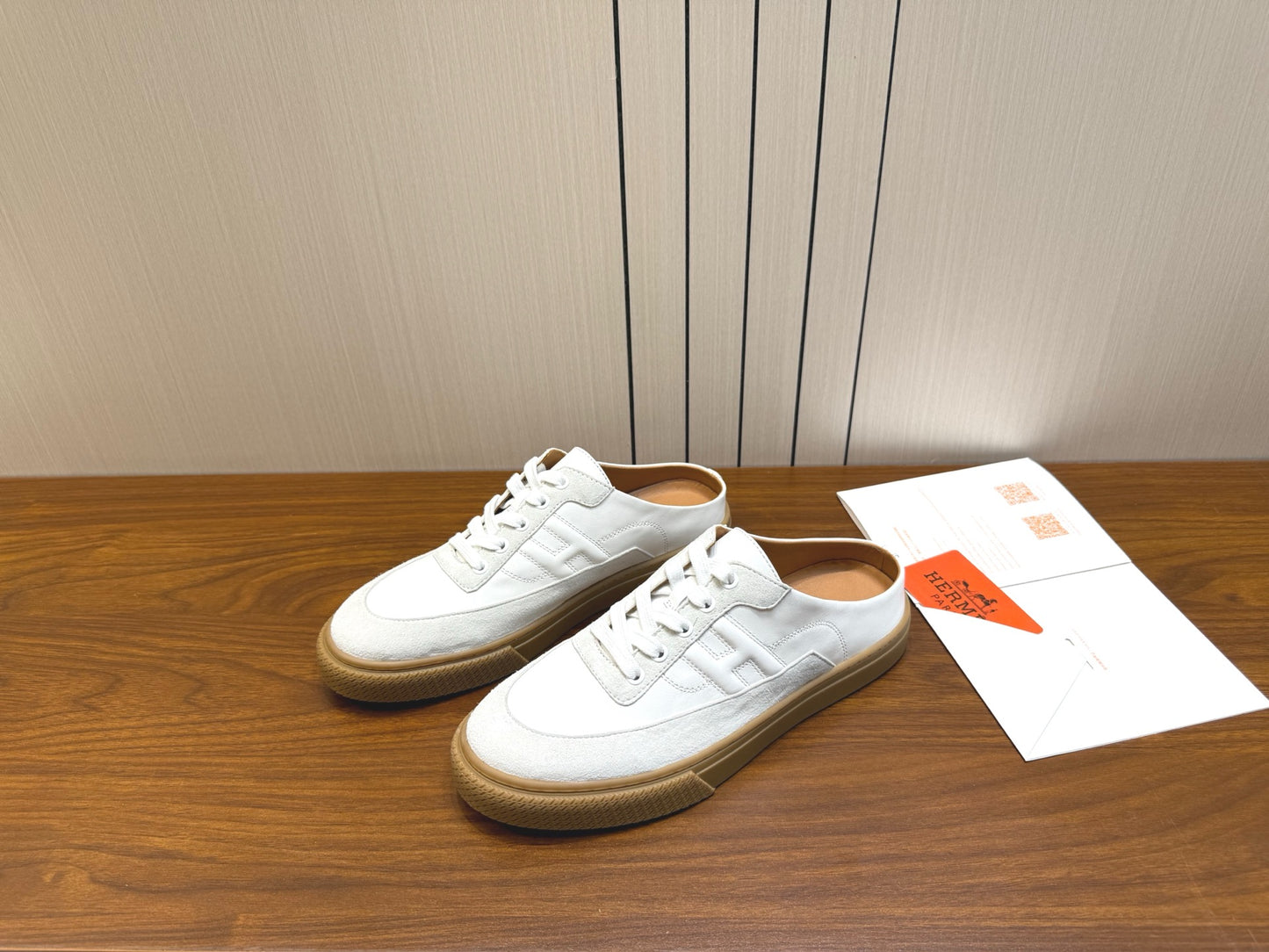 Designer Sneakers Shoes – Sneakers Shoes, Lifestyle Running Shoes, Latest Sneaker
