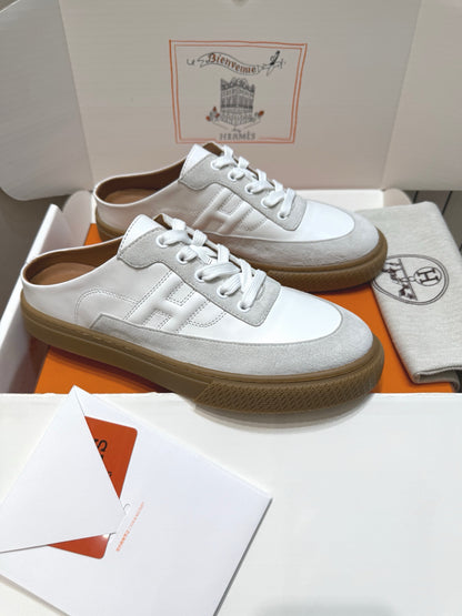 Designer Sneakers Shoes – Sneakers Shoes, Lifestyle Running Shoes, Latest Sneaker