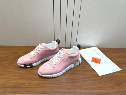 Designer Sneakers Shoes – Sneakers Shoes, Lifestyle Running Shoes, Latest Sneakers