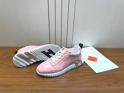 Designer Sneakers Shoes – Sneakers Shoes, Lifestyle Running Shoes, Latest Sneakers
