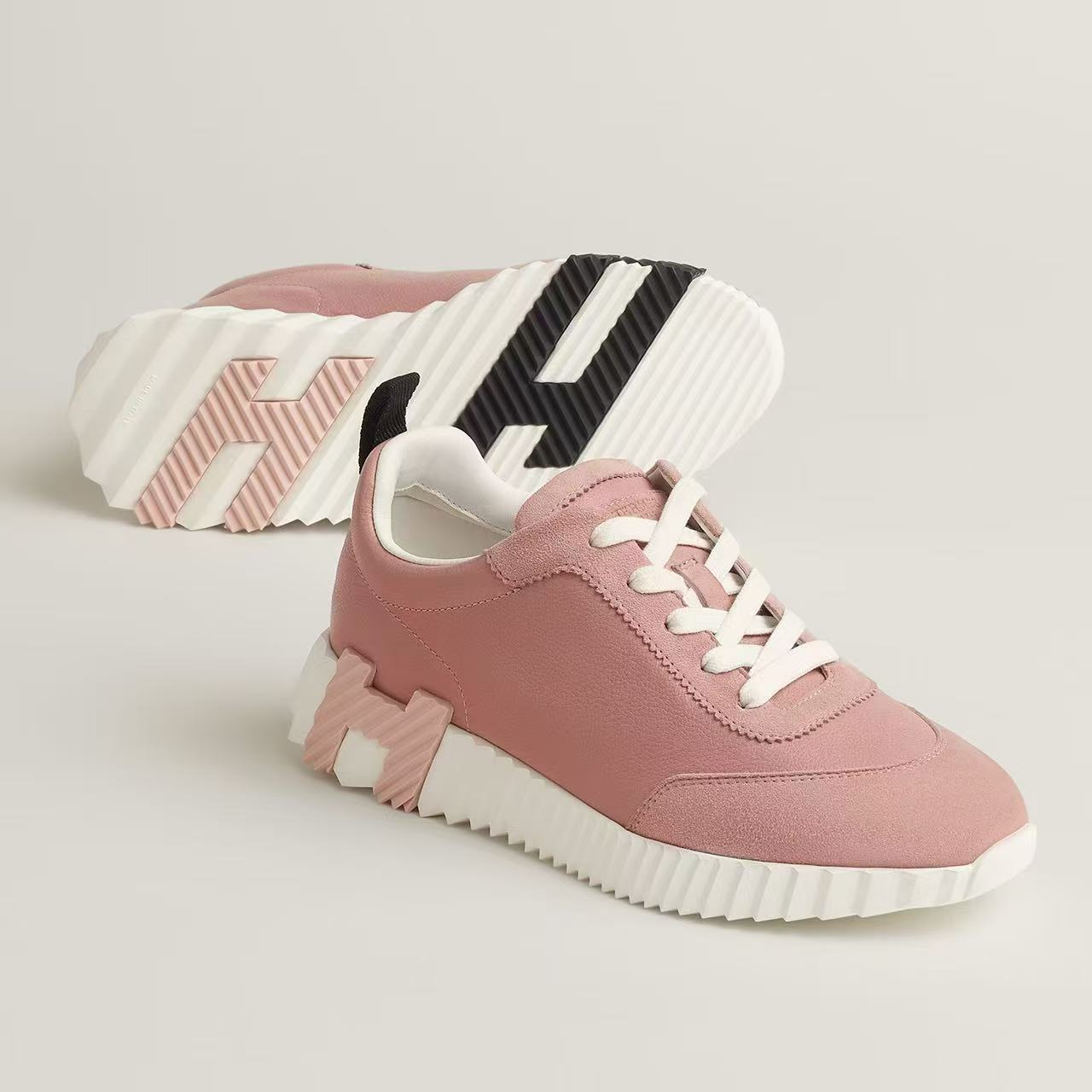 Designer Sneakers Shoes – Sneakers Shoes, Lifestyle Running Shoes, Latest Sneakers