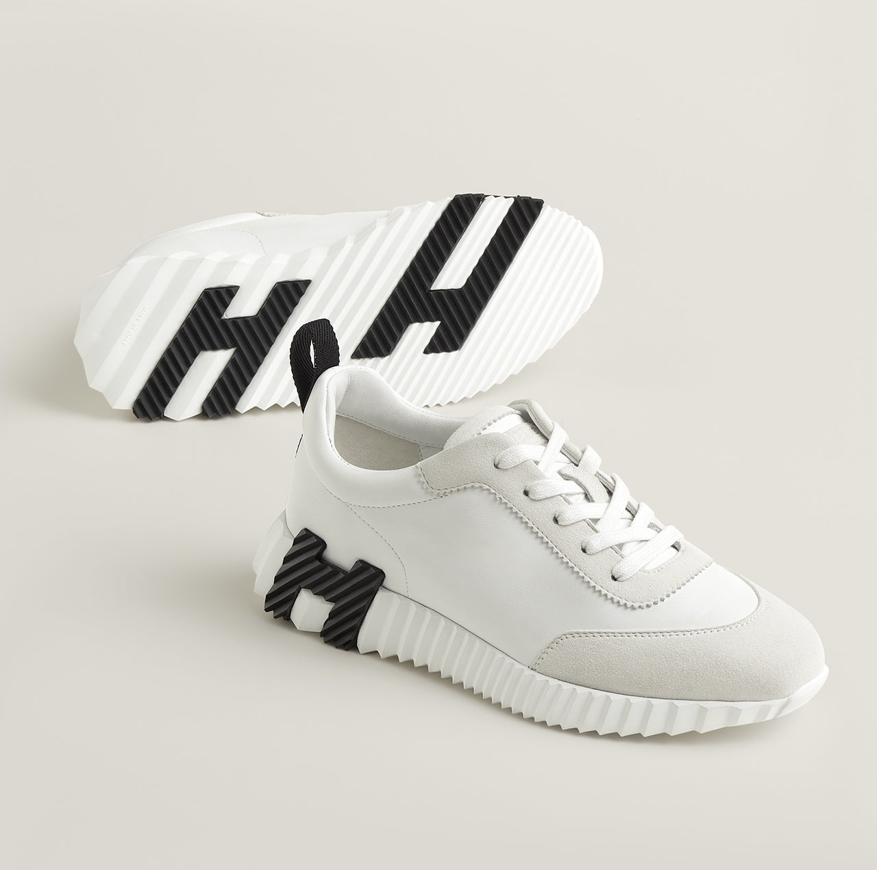 Designer Sneakers Shoes – Sneakers Shoes, Lifestyle Running Shoes, Latest Sneakers