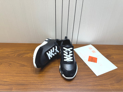 Designer Sneakers Shoes – Sneakers Shoes, Lifestyle Running Shoes, Latest Sneakers