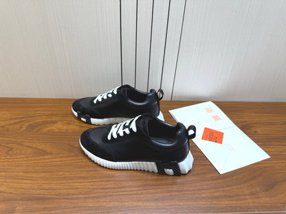 Designer Sneakers Shoes – Sneakers Shoes, Lifestyle Running Shoes, Latest Sneakers