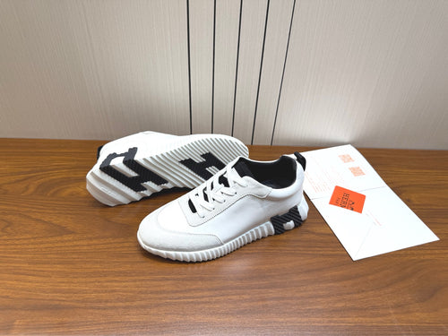 Designer Sneakers Shoes – Sneakers Shoes, Lifestyle Running Shoes, Latest Sneakers