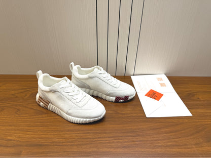 Designer Sneakers Shoes – Sneakers Shoes, Lifestyle Running Shoes, Latest Sneaker