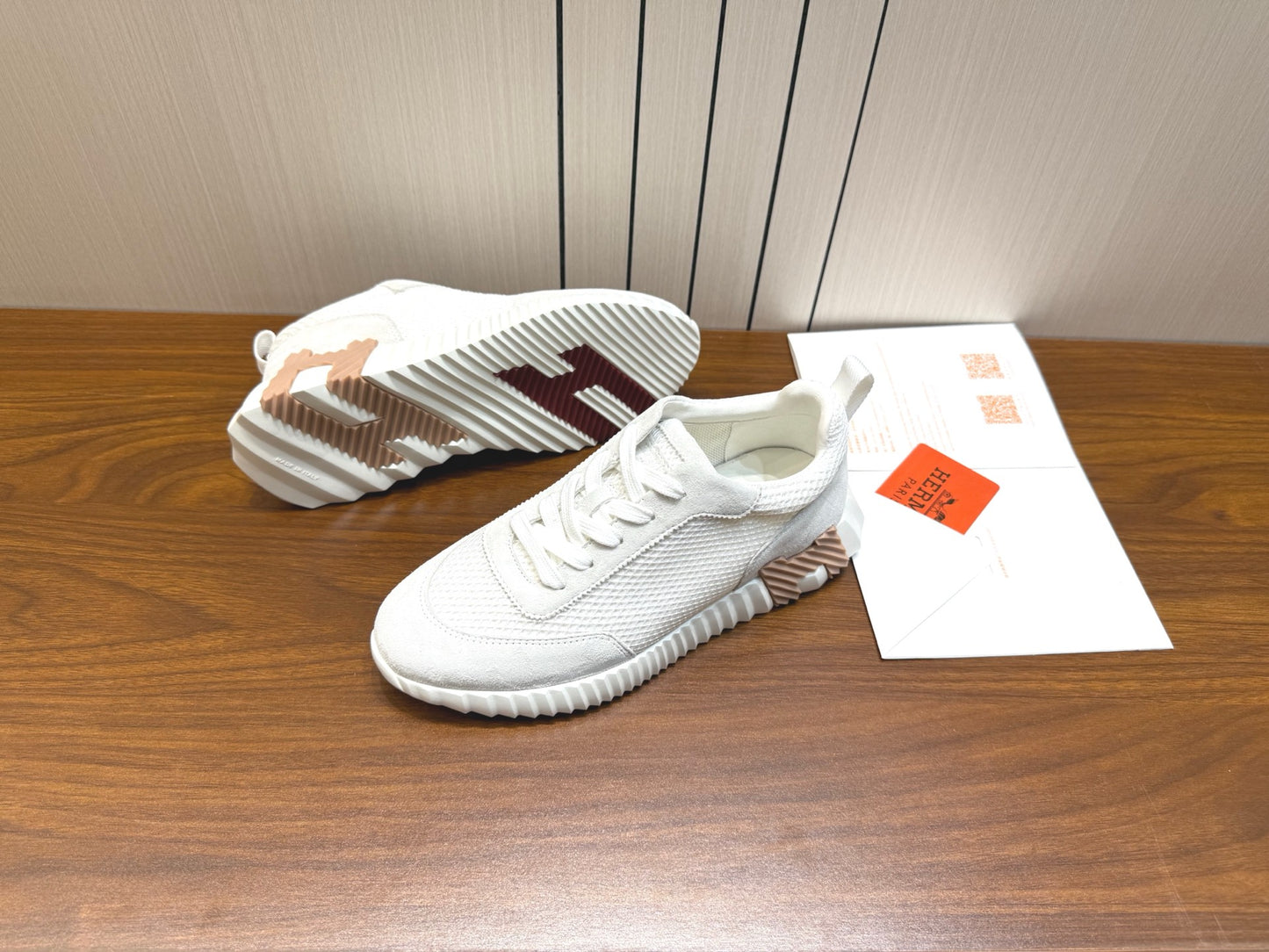 Designer Sneakers Shoes – Sneakers Shoes, Lifestyle Running Shoes, Latest Sneaker